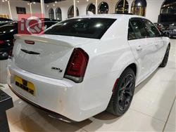 کرایسلەر 300